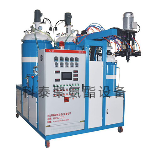 三色自動轉(zhuǎn)換彈性體澆注機，保齡球澆注機